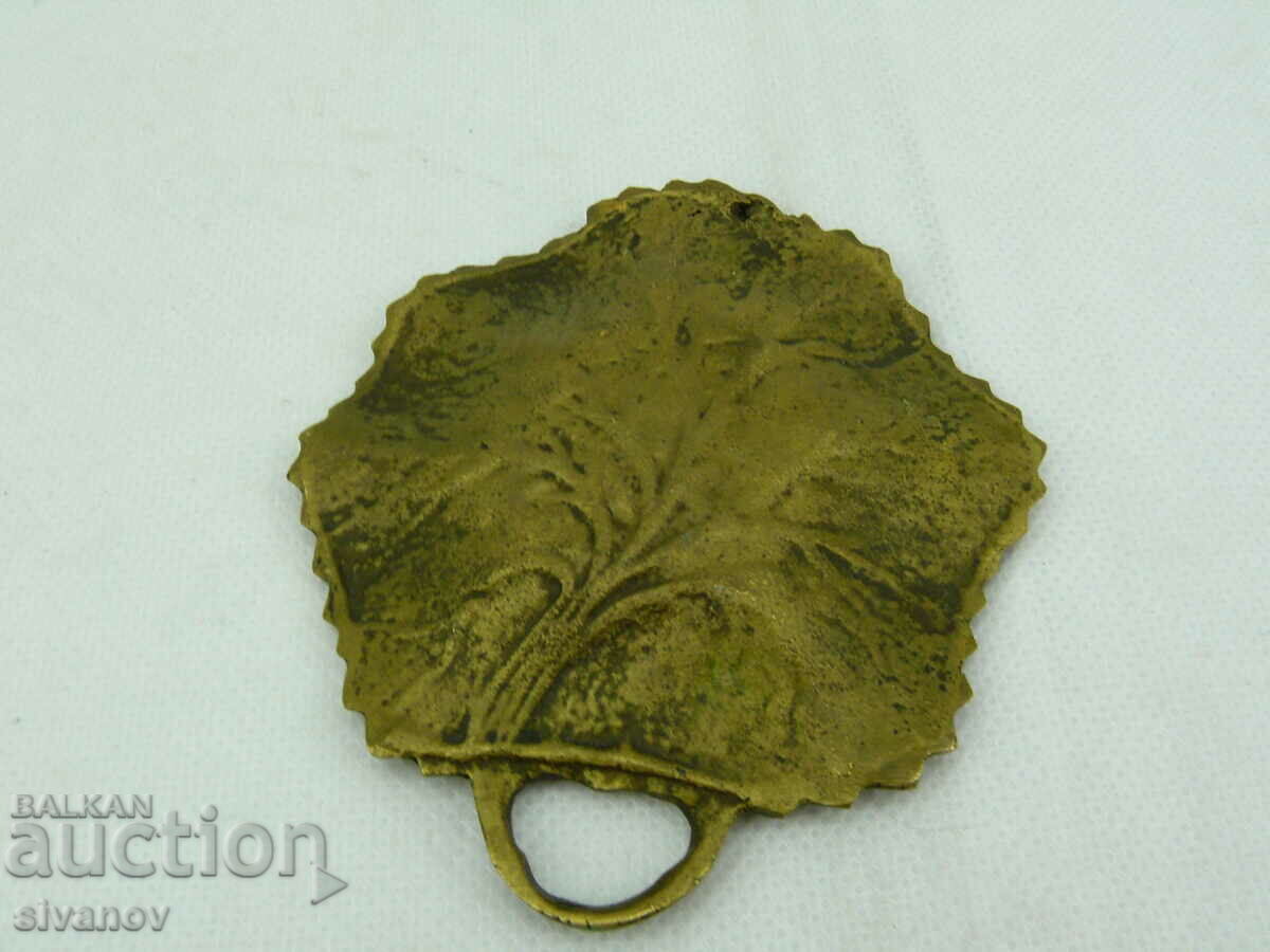 Παλιό ορειχάλκινο τασάκι #2417 - 5 Παλιό ορειχάλκινο τασάκι #2417 - 5