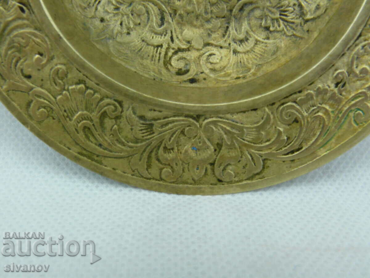 Old Brass Ashtray #2418 with price 14.99 BGN | € 7.66 Old Brass Ashtray #2418 with price 14.99 BGN | € 7.66