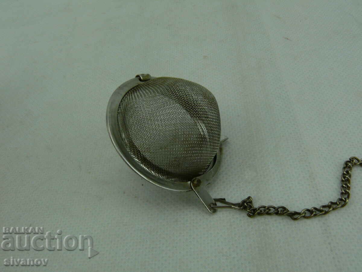 Licitație Sita veche cu bile de ceai #2421 Licitație Sita veche cu bile de ceai #2421