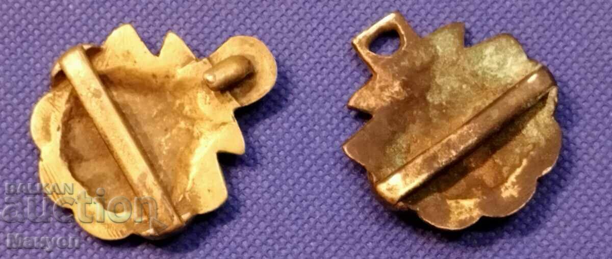 Auction Old children's bronze pouf. Auction Old children's bronze pouf.