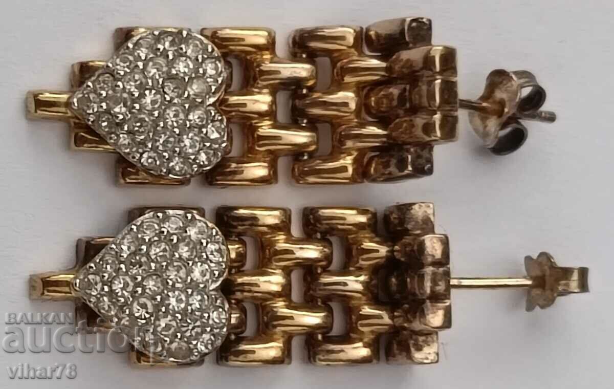 Delivery of Branded silver earrings with gold plating Delivery of Branded silver earrings with gold plating