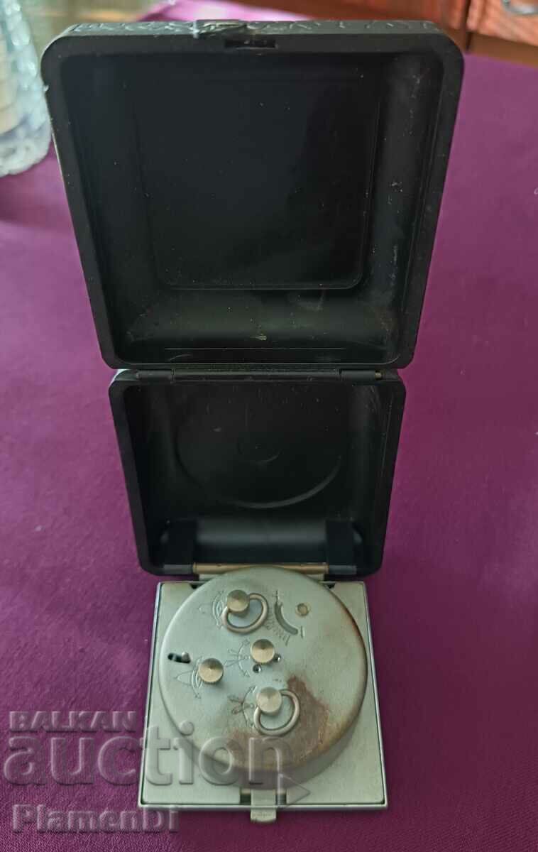 Χαλασμένο μηχανικό τουριστικό ρολόι Slava. με τιμή € 6.50 | 12.71 BGN