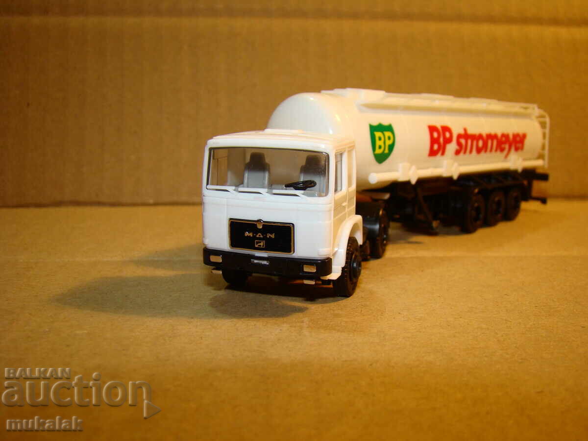 HERPA 1:87 H0 MAN TIRE TRUCK TOY MODEL TANK with price 20.00 BGN | € 10.23