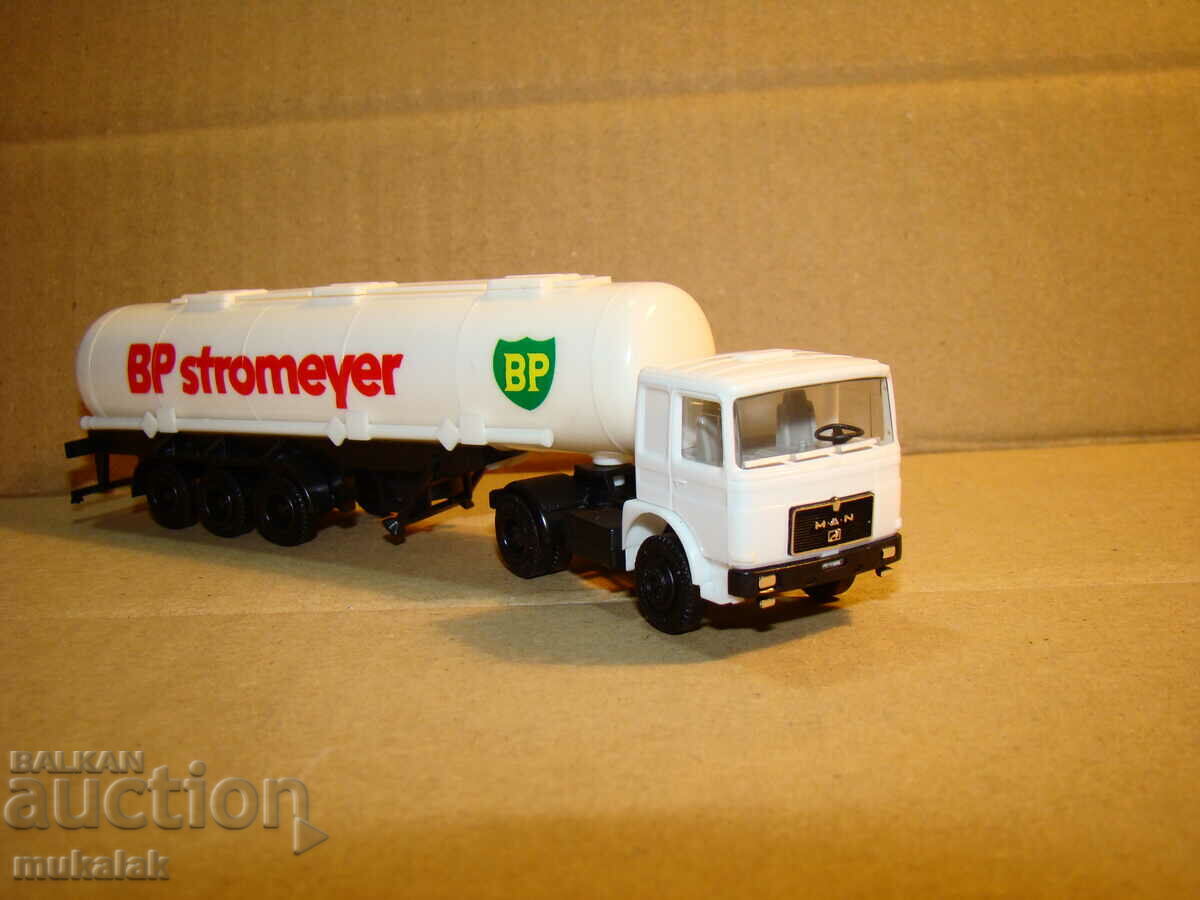 Auction  HERPA 1:87 H0 MAN TIRE TRUCK TOY MODEL TANK