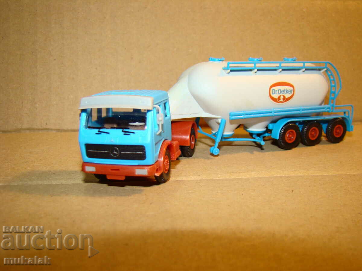 KIBRI 1:87 H0 MERCEDES TIRE TRUCK TOY MODEL TANK with price 20.00 BGN | € 10.23 KIBRI 1:87 H0 MERCEDES TIRE TRUCK TOY MODEL TANK with price 20.00 BGN | € 10.23