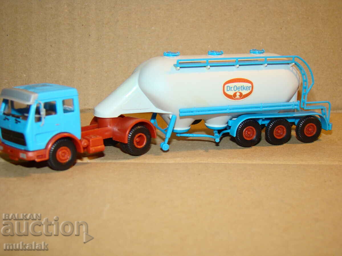 KIBRI 1:87 H0 MERCEDES TIRE TRUCK TOY MODEL TANK - 6 KIBRI 1:87 H0 MERCEDES TIRE TRUCK TOY MODEL TANK - 6