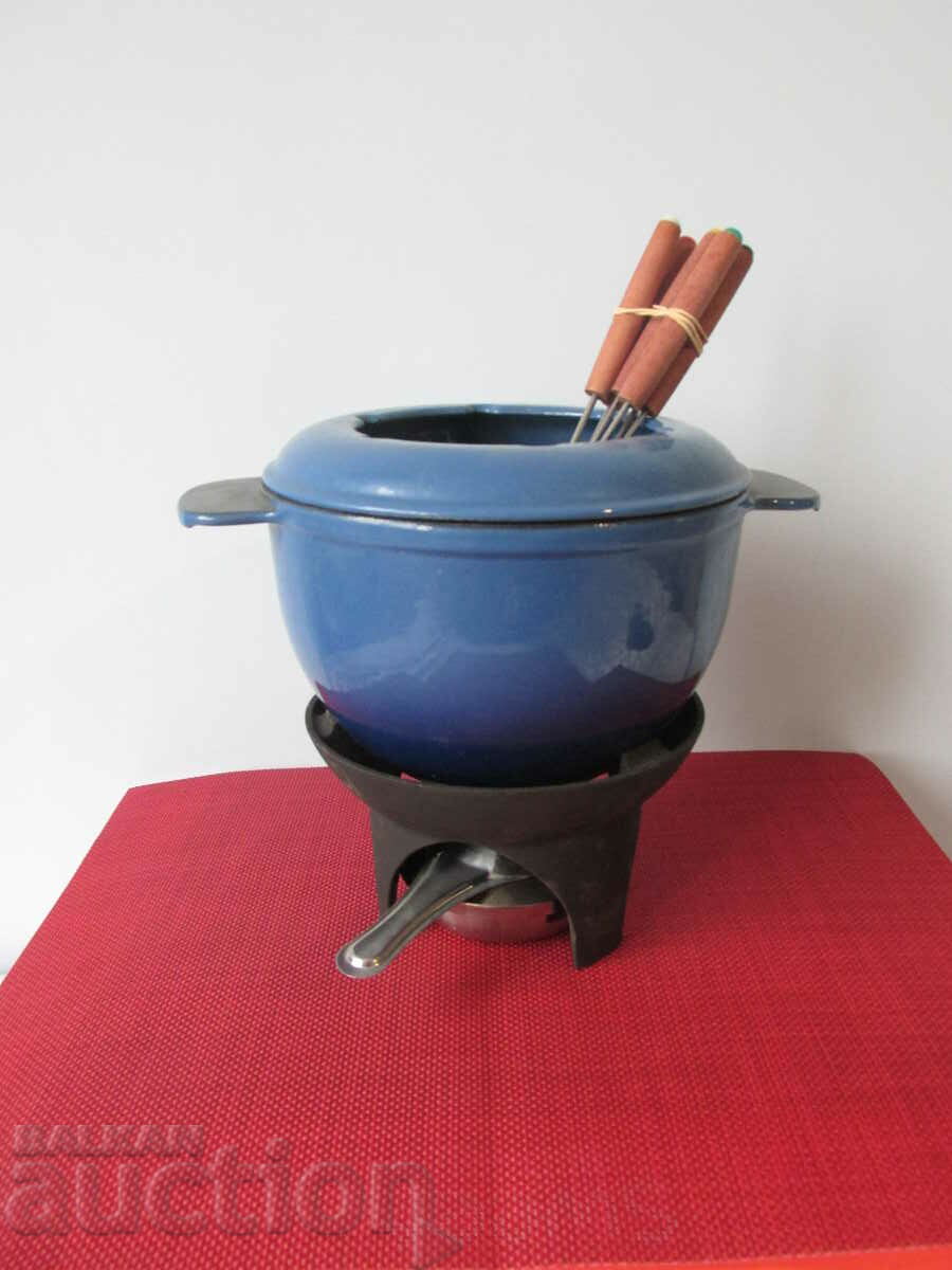 Fondue pot, cast iron/metal