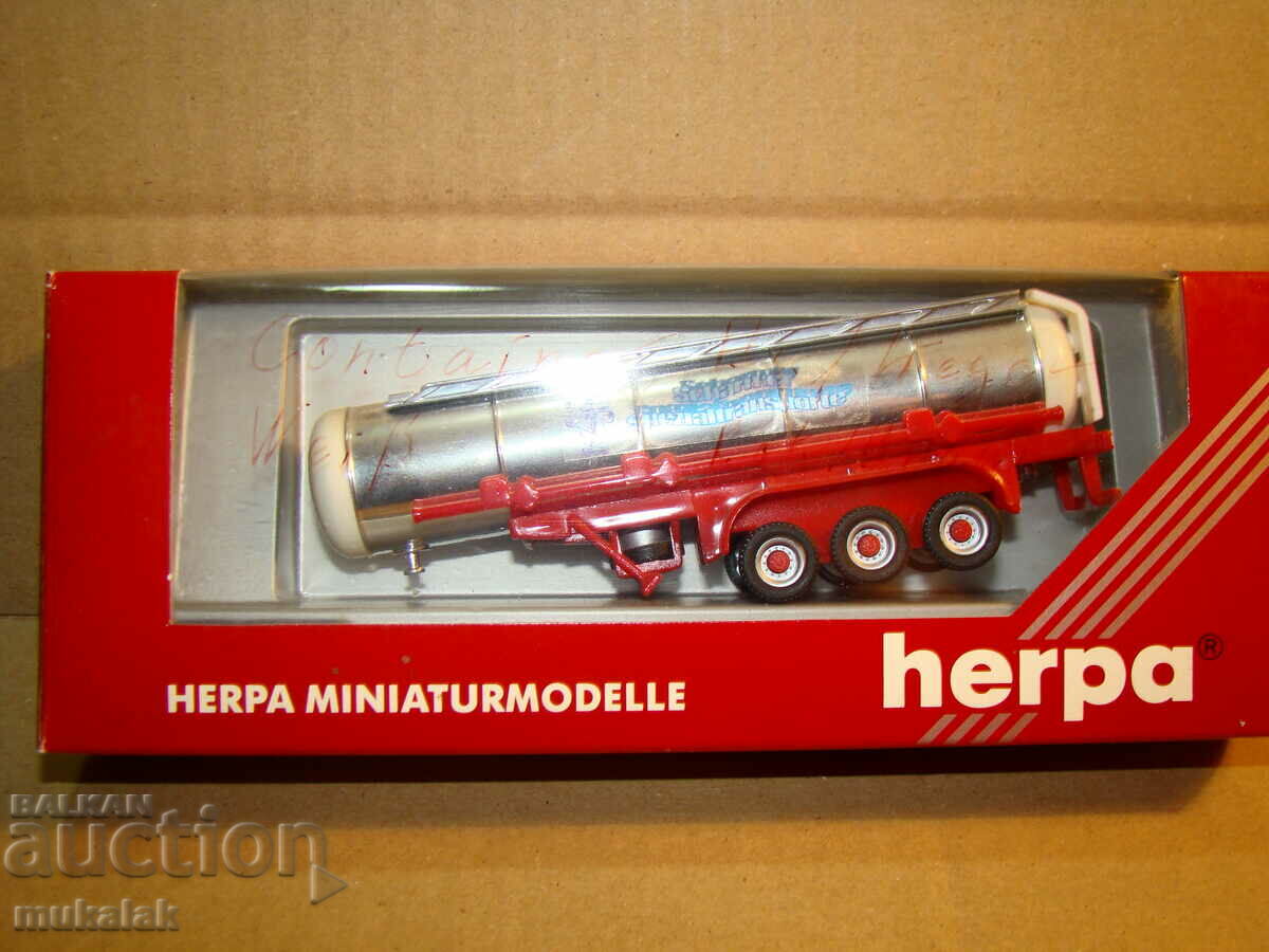 HERPA 1:87 H0 MERCEDES ANVELOPE CAMION MODEL DE JUCĂRII REZERVOR