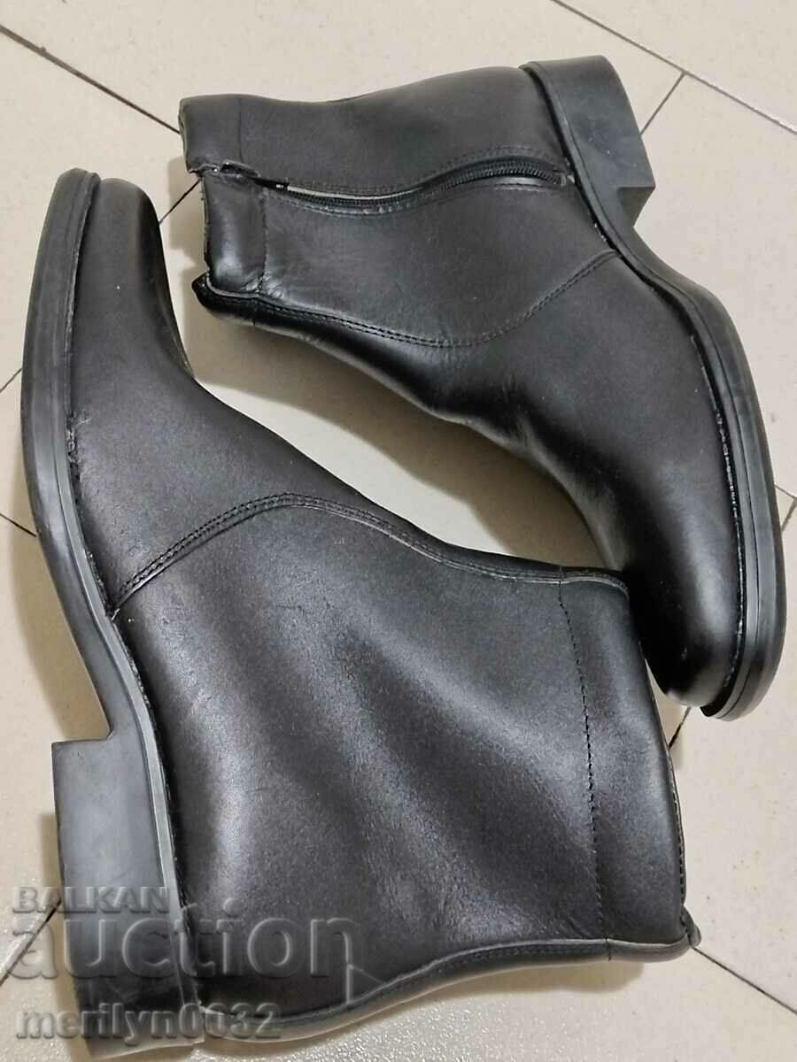 Officer's shoes, boots, number 44, natural leather, 1991 - 5 Officer's shoes, boots, number 44, natural leather, 1991 - 5
