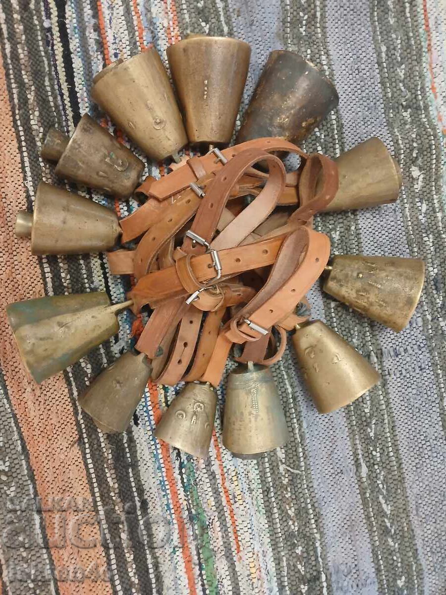 Чанове - 12 броя с кожени каишки Чан