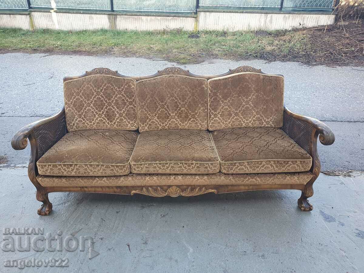 Beautiful vintage solid rattan sofa!!!