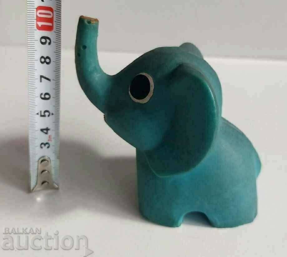 Auction . SOCA CHILDREN'S RUBBER TOY ELEPHANT SOCA Auction . SOCA CHILDREN'S RUBBER TOY ELEPHANT SOCA