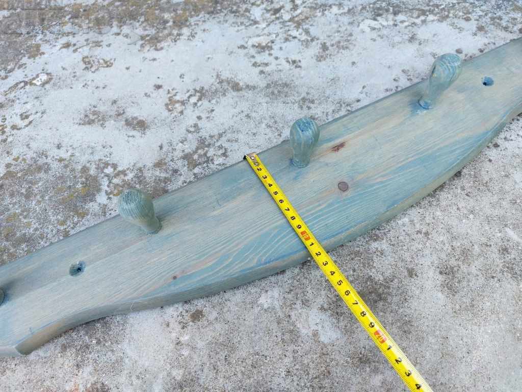 . WOODEN HANGER HEALTHY EXCELLENT CONDITION NEW - 5 . WOODEN HANGER HEALTHY EXCELLENT CONDITION NEW - 5