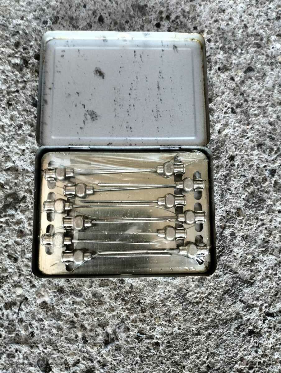 Old WWII German medical needles with price 29.99 BGN | € 15.33 Old WWII German medical needles with price 29.99 BGN | € 15.33