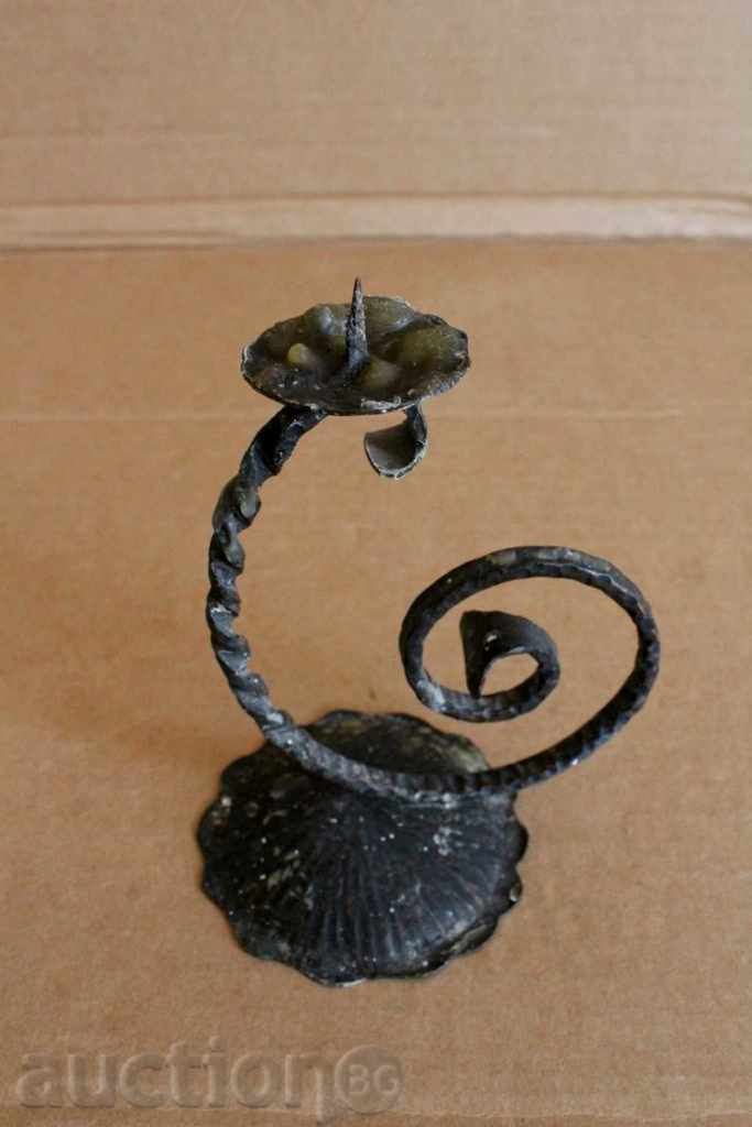 Auction . WROUGHT SOC CANDLE HOLDER CANDLE Auction . WROUGHT SOC CANDLE HOLDER CANDLE