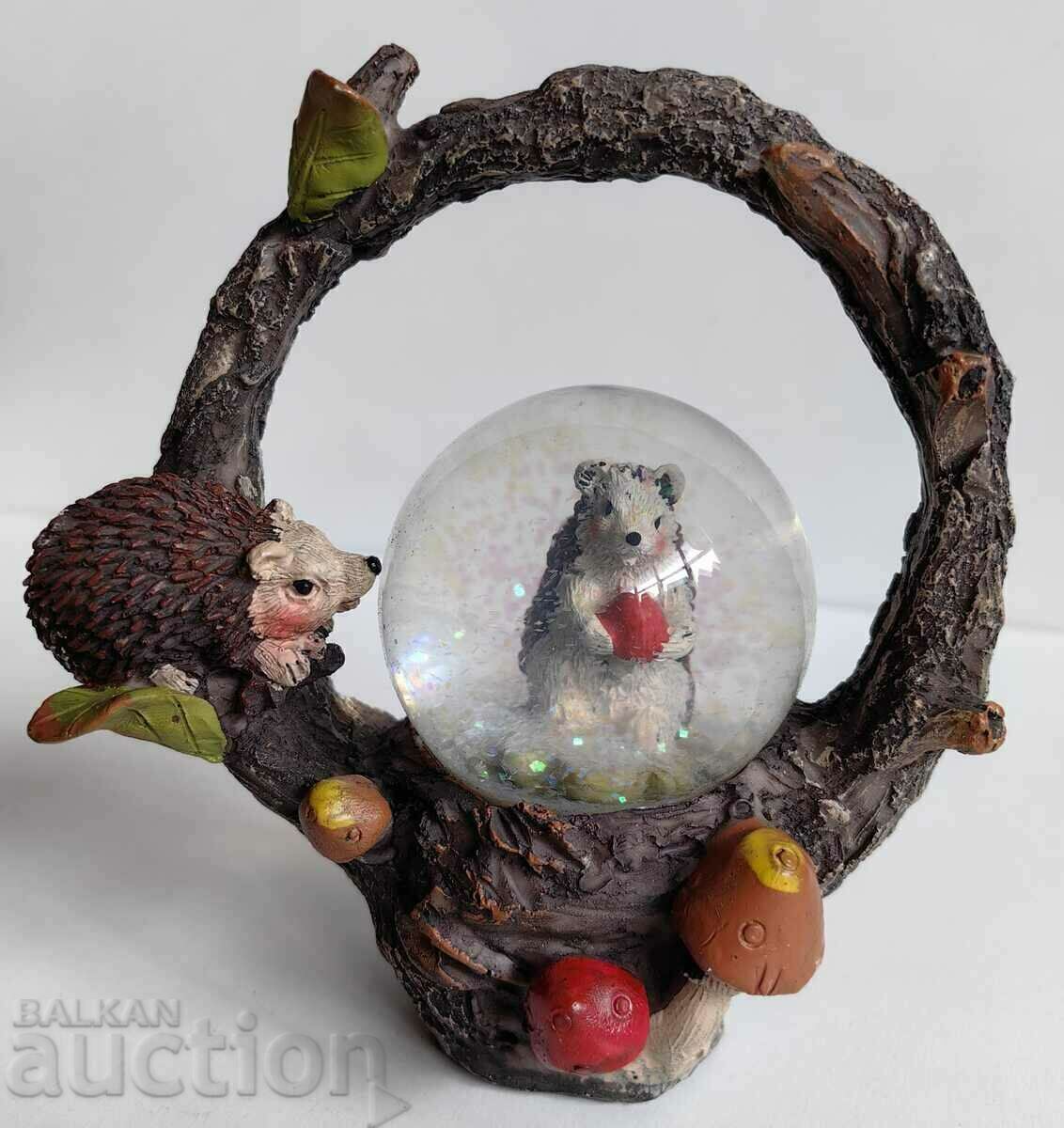 . BEAUTIFUL SOUVENIR BALL WITH FALLING "SNOW" HEDGEHOG . BEAUTIFUL SOUVENIR BALL WITH FALLING "SNOW" HEDGEHOG