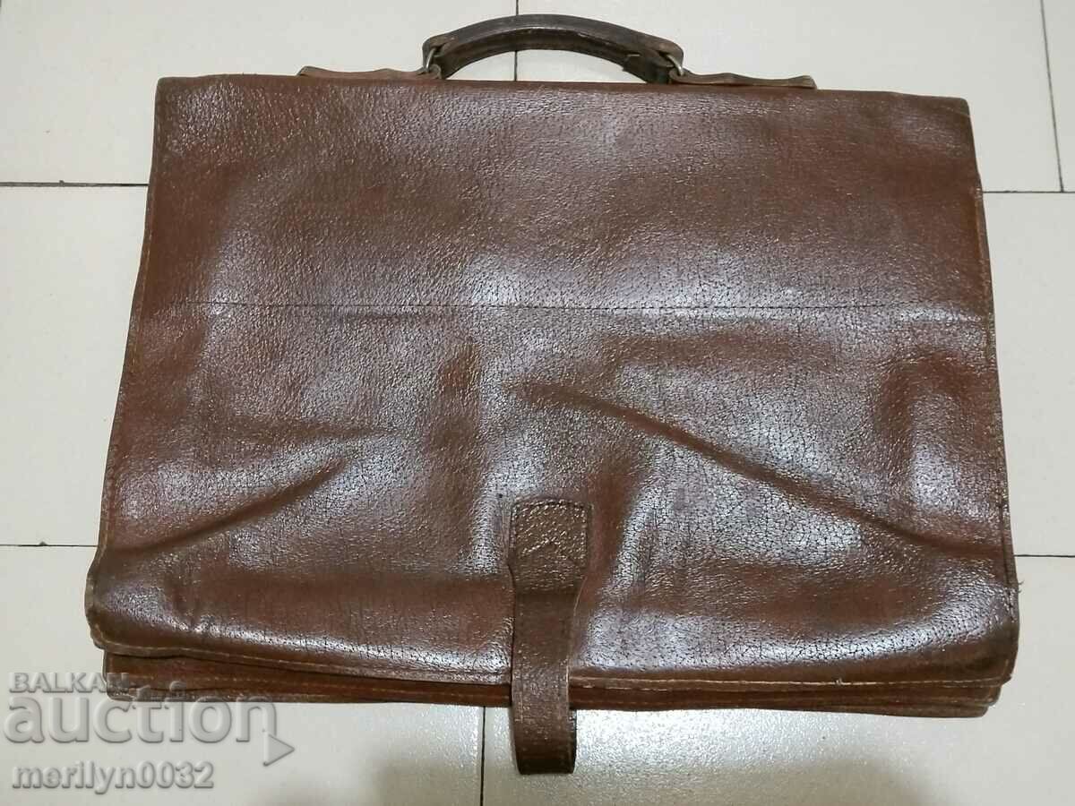 German publican's bag, purser's attribute, calf box with price 71.00 BGN | € 36.30 German publican's bag, purser's attribute, calf box with price 71.00 BGN | € 36.30