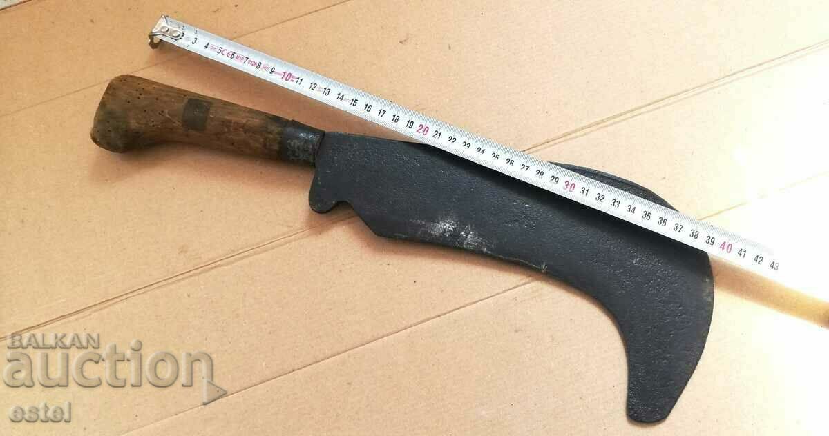 Old English machete "Morris" with price 89.90 BGN | € 45.97 Old English machete "Morris" with price 89.90 BGN | € 45.97