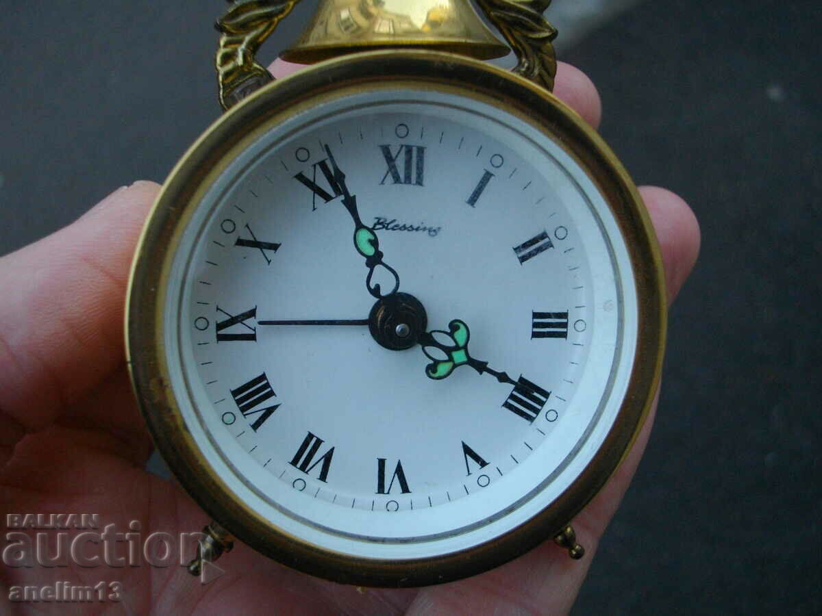 Аукцион КОЛЕКЦИОНЕРСКИ МИНИ БУДИЛНИК BLESSING WEST GERMANY Аукцион КОЛЕКЦИОНЕРСКИ МИНИ БУДИЛНИК BLESSING WEST GERMANY