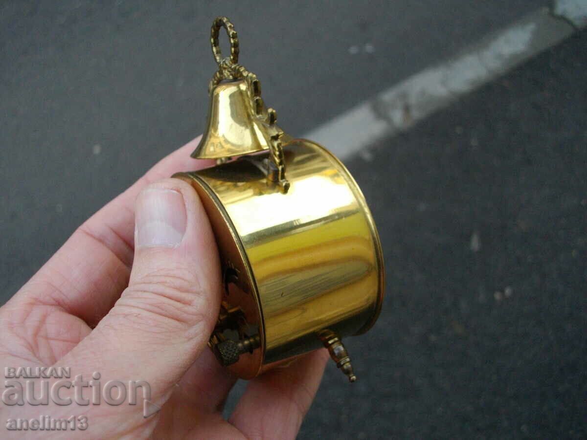 Доставка на КОЛЕКЦИОНЕРСКИ МИНИ БУДИЛНИК BLESSING WEST GERMANY Доставка на КОЛЕКЦИОНЕРСКИ МИНИ БУДИЛНИК BLESSING WEST GERMANY