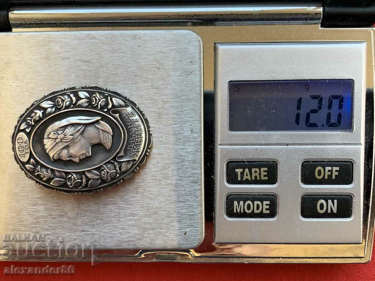 100 years. Women's societies in Bulgaria 1957. Onik Odabashyan - 7 100 years. Women's societies in Bulgaria 1957. Onik Odabashyan - 7