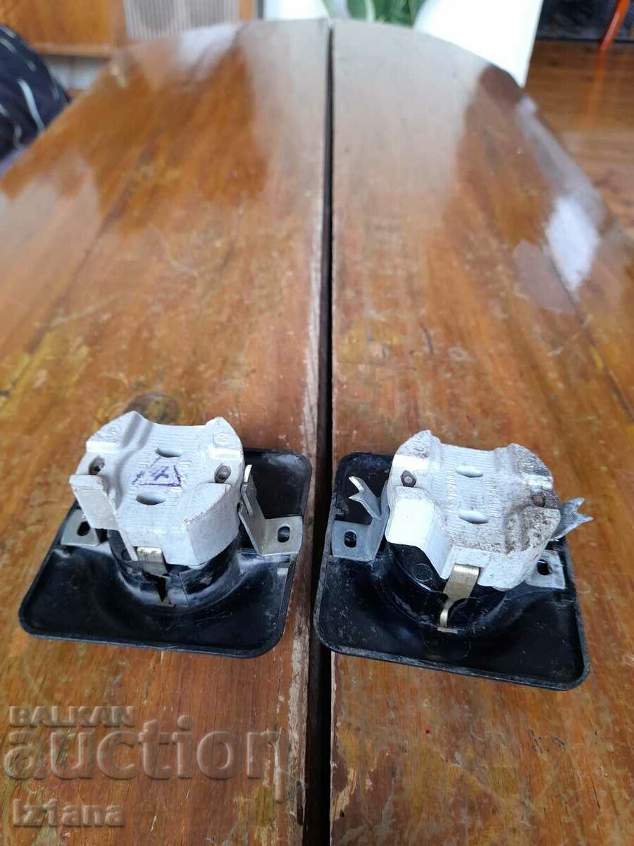 Auction Old electrical outlet, contacts Auction Old electrical outlet, contacts