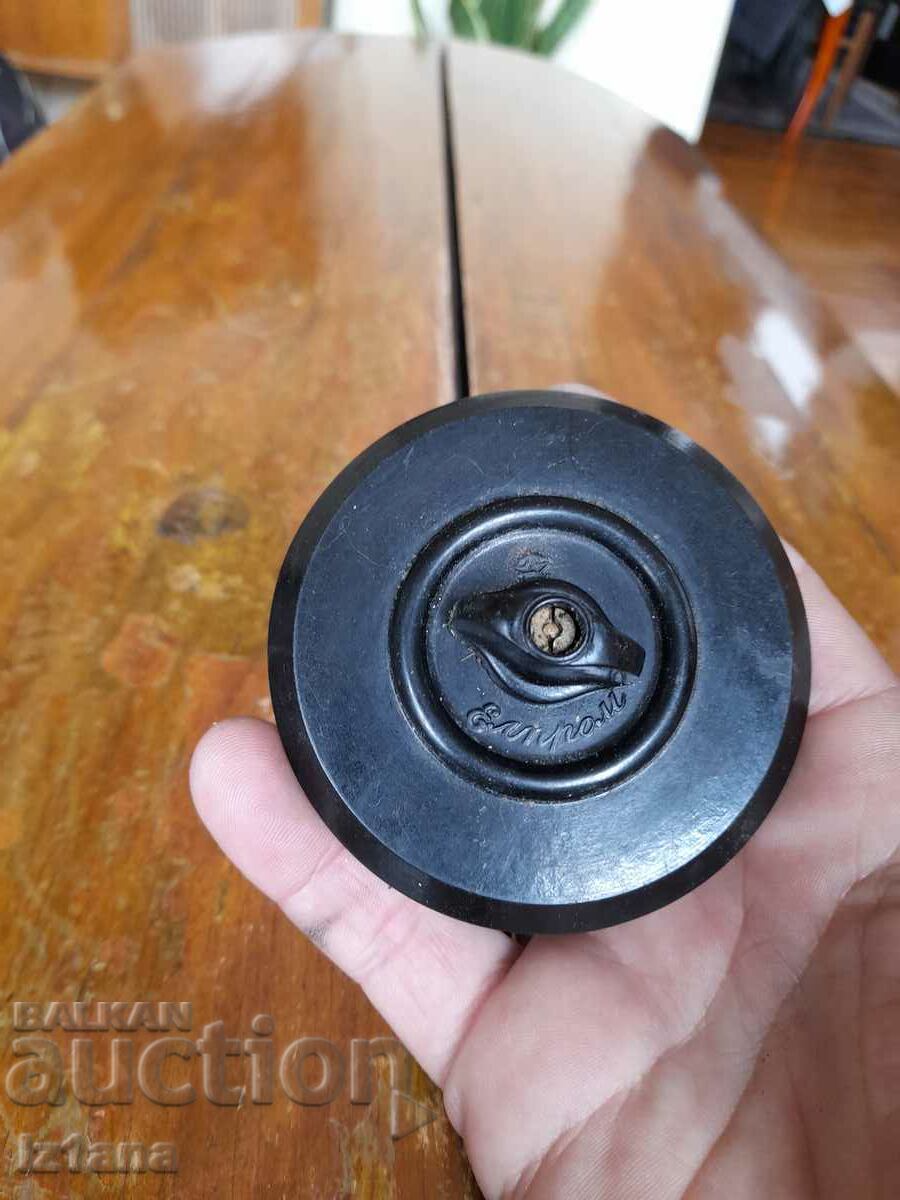 Old electrical switch with price 16.00 BGN | € 8.18 Old electrical switch with price 16.00 BGN | € 8.18