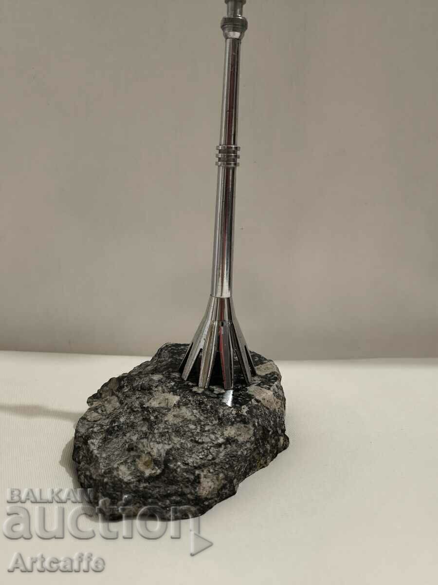 Figura suvenir TV turn Ostankino cu preț € 44.00 | 86.06 BGN