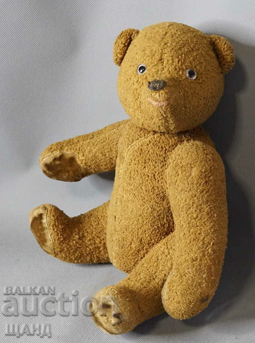 Delivery of Old toy doll figure Teddy bear stuffed with straw 33 cm Delivery of Old toy doll figure Teddy bear stuffed with straw 33 cm