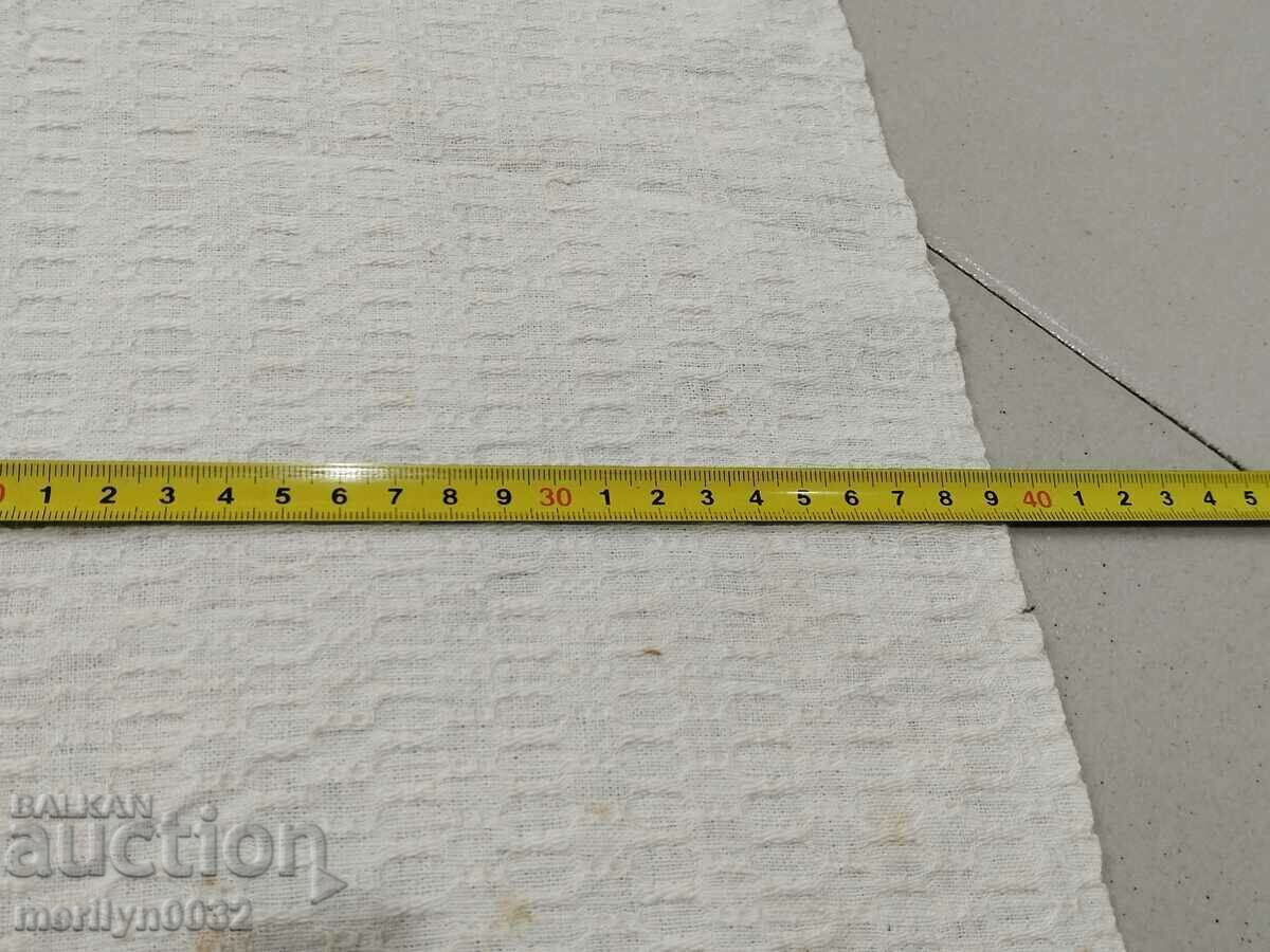 Παράδοση Ένα ρολό από χειροποίητο ύφασμα σενάρ