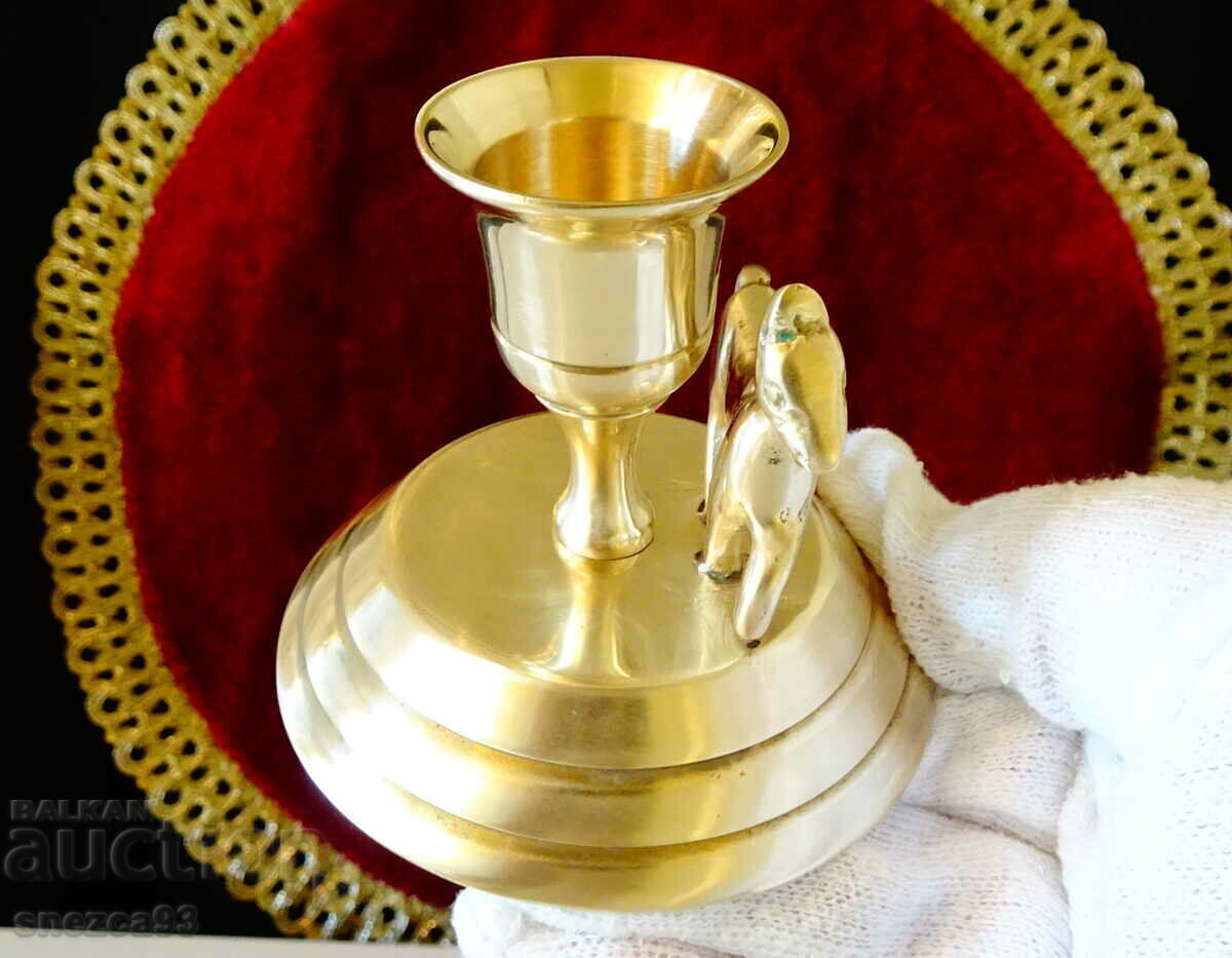 Χάλκινο κηροπήγιο με φιγούρα αλόγου, αγαλματίδιο αλόγου. με τιμή 29.00 BGN | € 14.83 Χάλκινο κηροπήγιο με φιγούρα αλόγου, αγαλματίδιο αλόγου. με τιμή 29.00 BGN | € 14.83