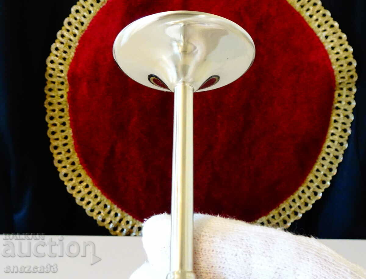 Delivery of Antique silver-plated cup on a stand, bronze Delivery of Antique silver-plated cup on a stand, bronze