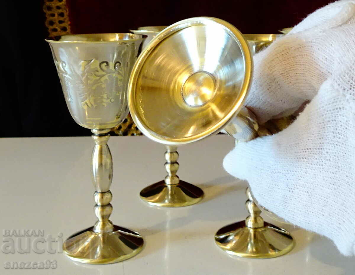 Auction Bronze rakia glasses, on a stand, vines, grapes Auction Bronze rakia glasses, on a stand, vines, grapes