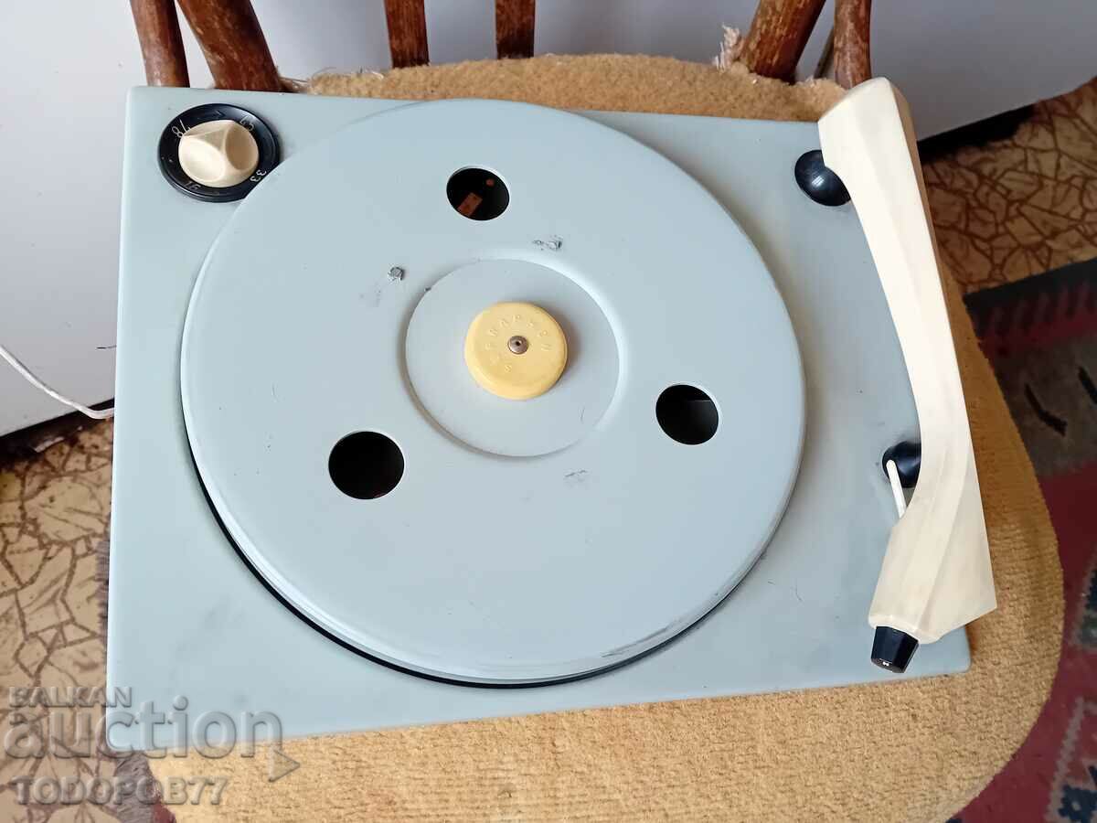 Supraphone turntable for parts