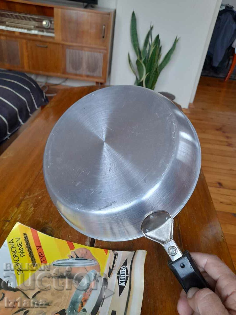 Delivery of Old Komex pan Delivery of Old Komex pan