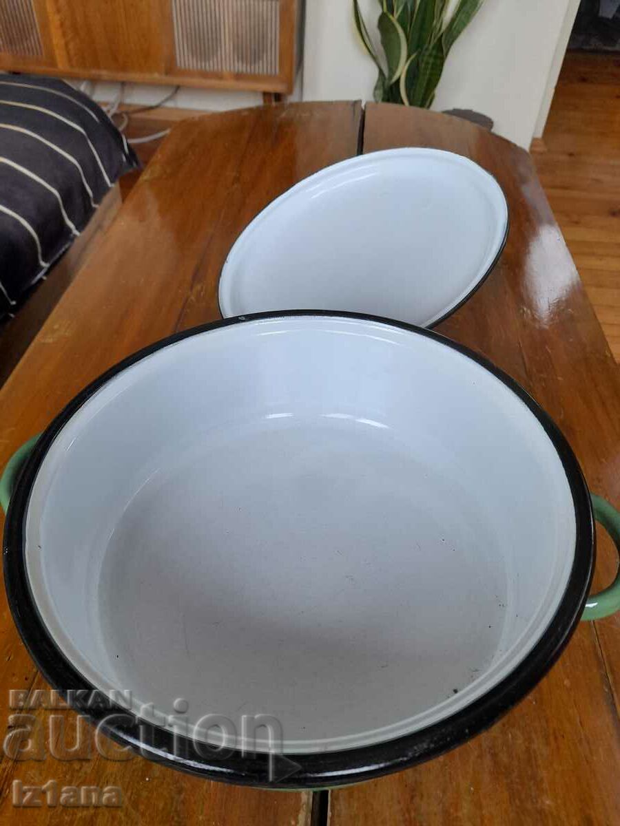 Old enamel pot with price 32.00 BGN | € 16.36 Old enamel pot with price 32.00 BGN | € 16.36