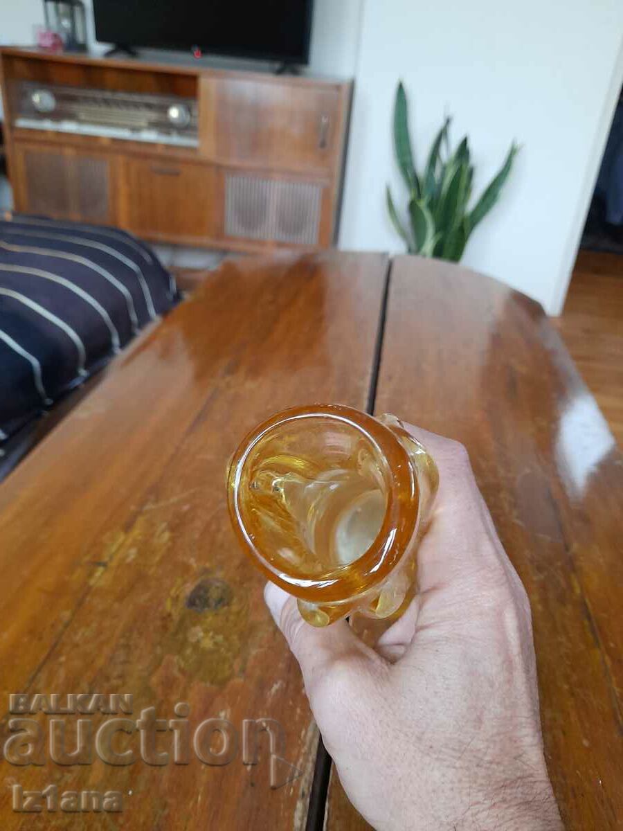 Delivery of Old glass vase Delivery of Old glass vase