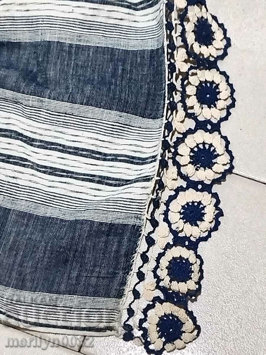 Cearșaf de pat vechi țesut manual, cu broderie din dantelă - 6 Cearșaf de pat vechi țesut manual, cu broderie din dantelă - 6