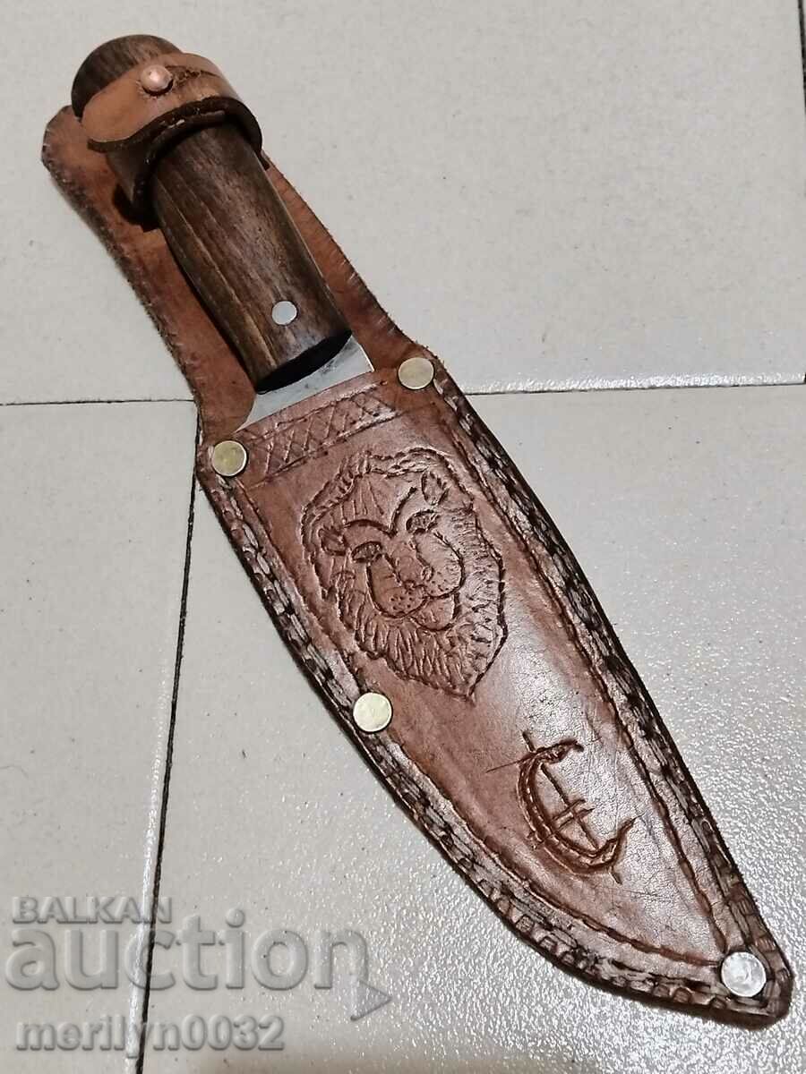 Hunting knife with handle with price 90.00 BGN | € 46.02 Hunting knife with handle with price 90.00 BGN | € 46.02