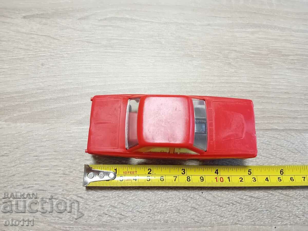 JUCĂRIE MECANICA VOLGA VECHE - URSS cu preț € 15.00 | 29.34 BGN