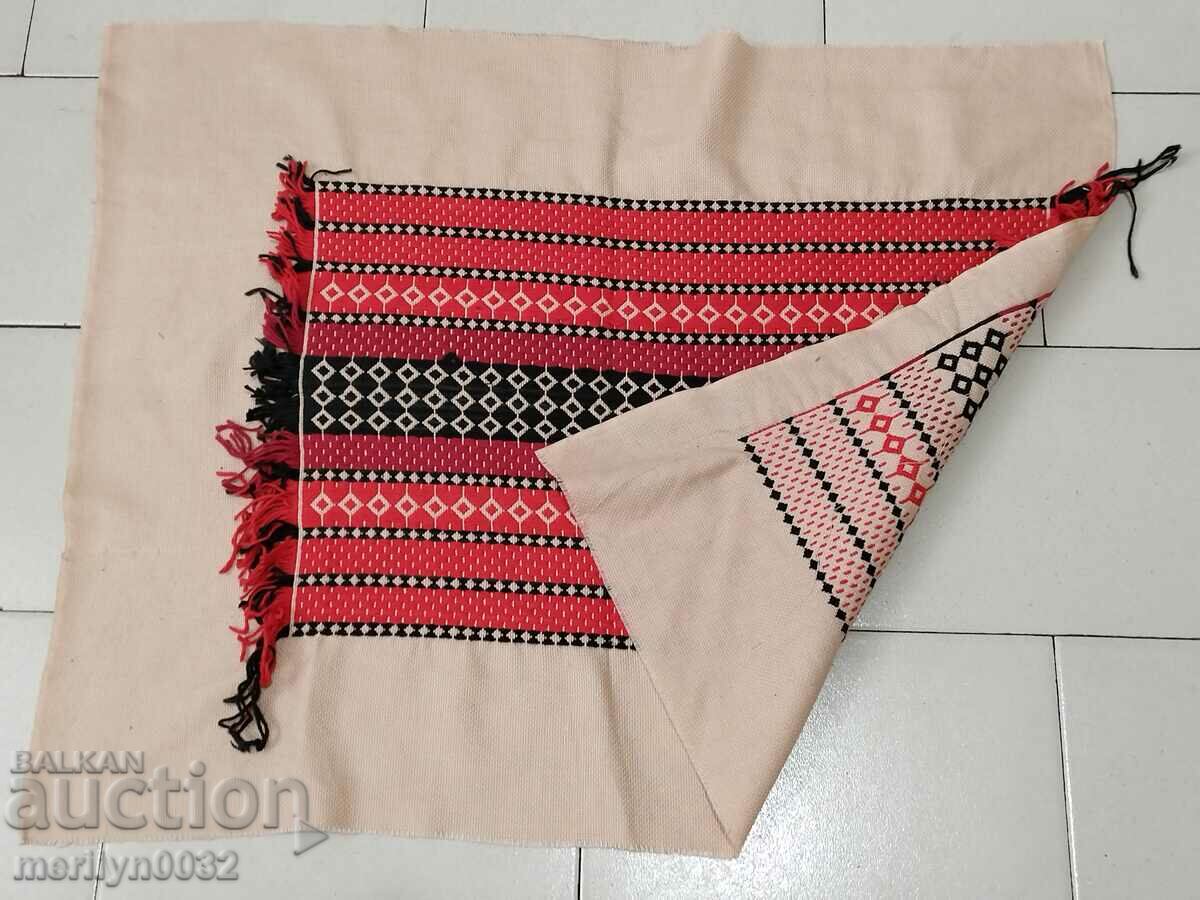 Δημοπρασία Εσωτερικό αντικείμενο με βουλγαρικό κέντημα μαξιλαροθήκη Δημοπρασία Εσωτερικό αντικείμενο με βουλγαρικό κέντημα μαξιλαροθήκη