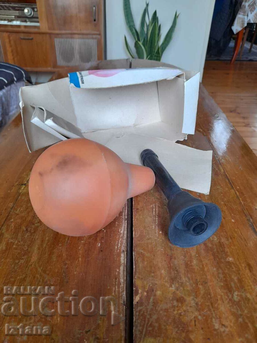 Old Ladies Shower with price 47.00 BGN | € 24.03 Old Ladies Shower with price 47.00 BGN | € 24.03