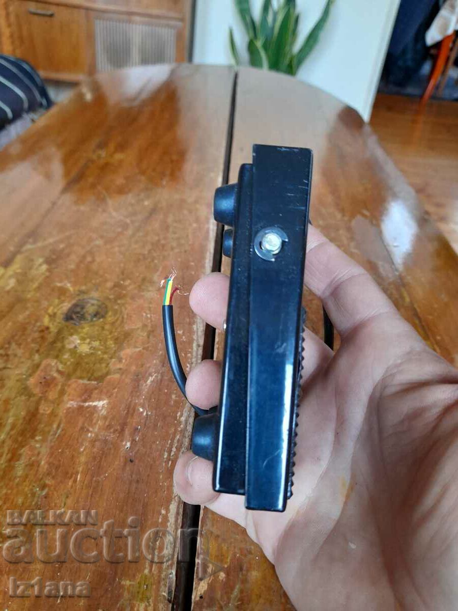 Delivery of Old control pedal Delivery of Old control pedal