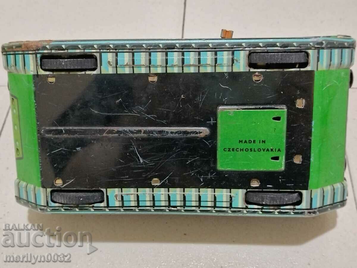 Παράδοση Παιδικό τσίγκινο ντεπόζιτο παιχνιδιών Τσεχοσλοβακία Παράδοση Παιδικό τσίγκινο ντεπόζιτο παιχνιδιών Τσεχοσλοβακία