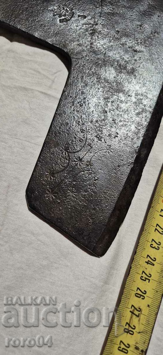 Auction AX - AX - AX Auction AX - AX - AX