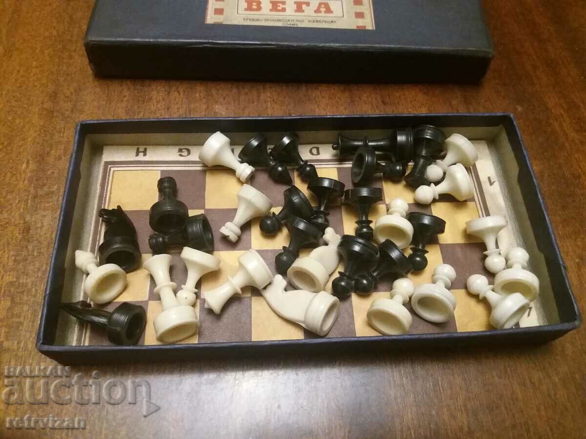 Шах Вега-2 с цена 20.00 лв. | € 10.23 Шах Вега-2 с цена 20.00 лв. | € 10.23