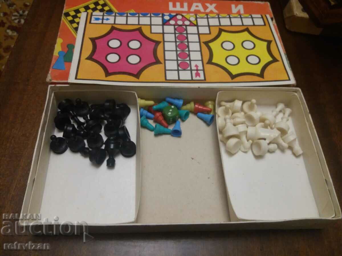 Chess and don't be angry man-14 with price 15.00 BGN | € 7.67 Chess and don't be angry man-14 with price 15.00 BGN | € 7.67