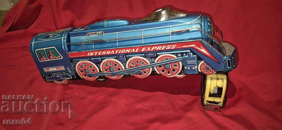 BIG OLD SHEET METAL TRAIN - 7 BIG OLD SHEET METAL TRAIN - 7