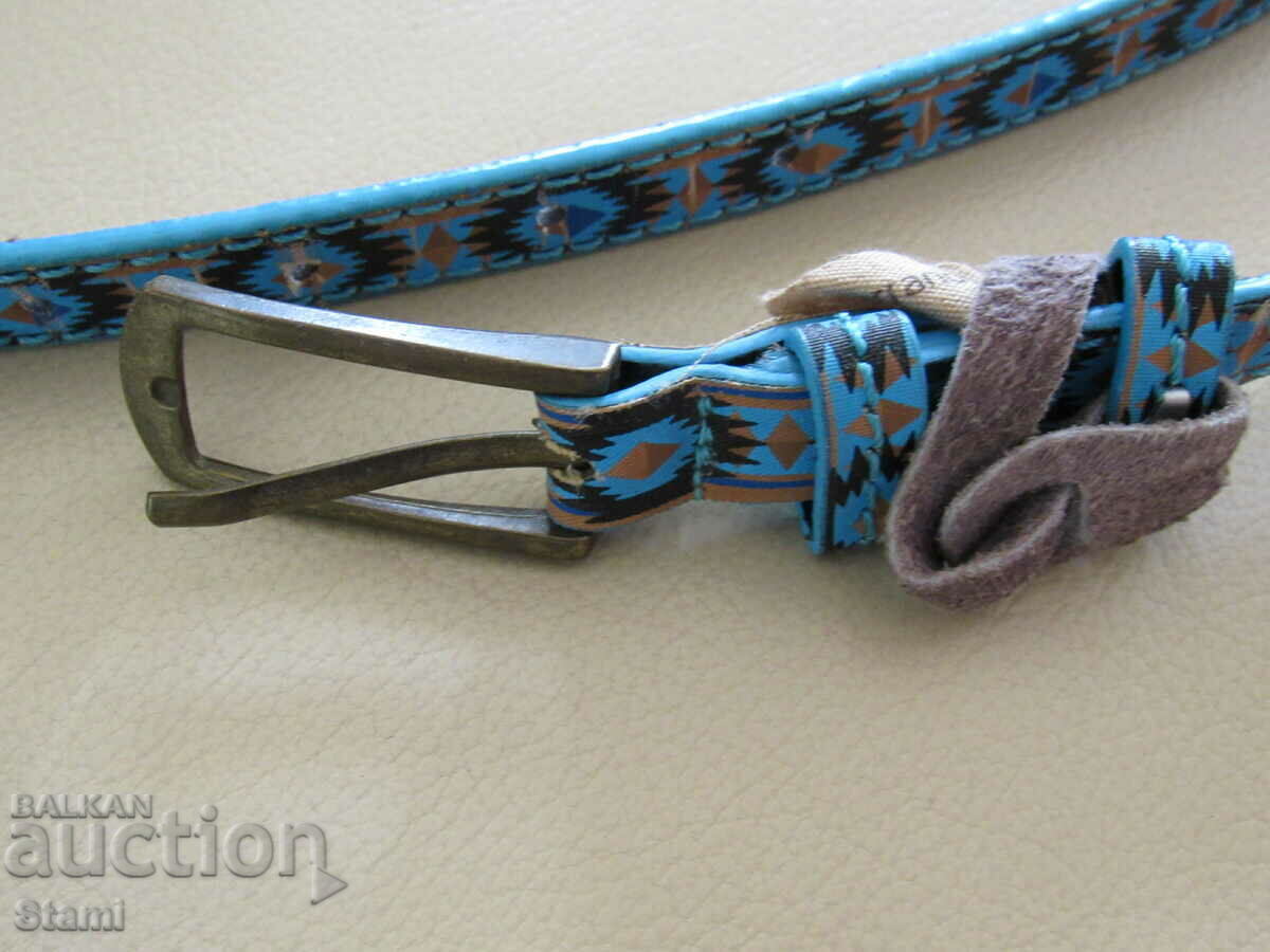 Auction New ladies belt with blue facing Auction New ladies belt with blue facing