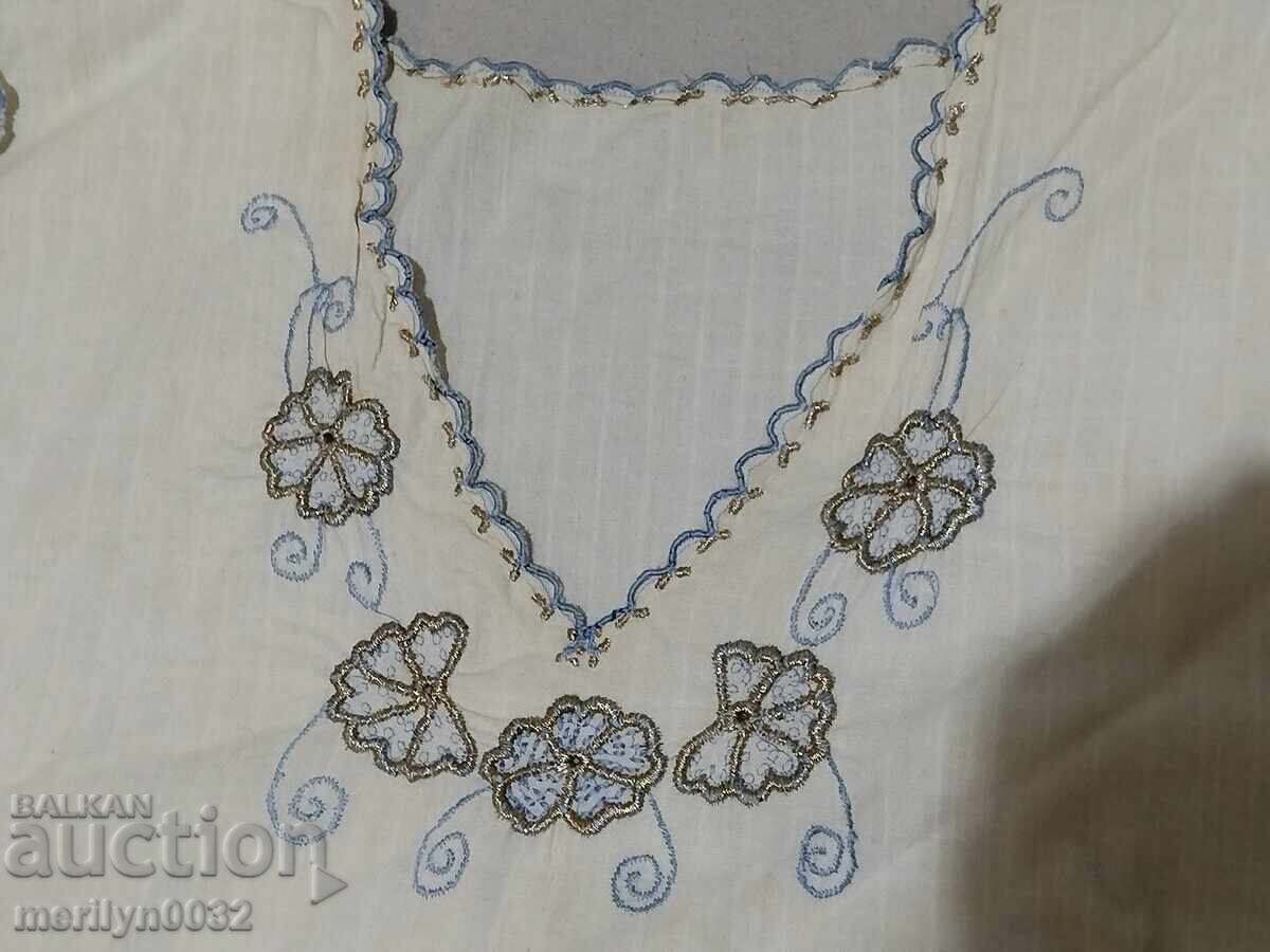 Women's nightgown embroidery kenar costume sukman, cheiz with price 89.00 BGN | € 45.50 Women's nightgown embroidery kenar costume sukman, cheiz with price 89.00 BGN | € 45.50